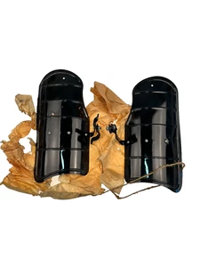 Knieblech Schutz mit Halter schwarz Neu Original UDSSR Ural Dnepr K750 M72 CJ750 - Bild 1 von 4