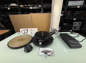 SME MODEL 10 TURNTABLE WITH SME SERIES IV TONE ARM AND POWER SUPPLY - Picture 1 of 18