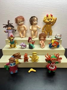 Lotto giocattoli vintage bambina anni 80 90 CPK Get Along Gang fragola shortcake W4 - Foto 1 di 9