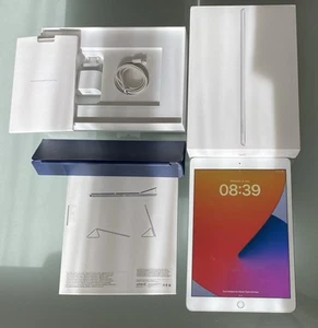 Apple iPad 10.2” (8. Generation), 2020, WiFi 32 GB, Silber - Bild 1 von 6