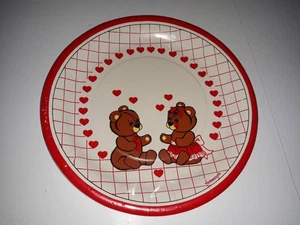 Vintage Amscan Paper Plates Valentines Teddy Bears 9" 8 Plates 1985 Rare NEW - Picture 1 of 5