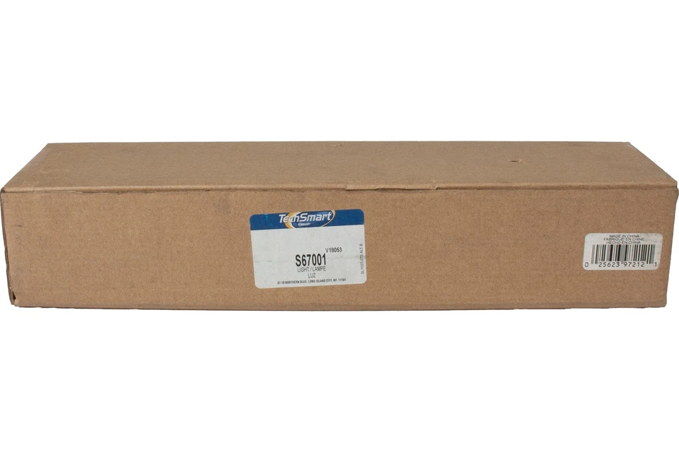 TechSmart High Mount Stop Light Fits 2000-06 Chevrolet Suburban 1500 2500 S67001 - Изображение 1 из 4