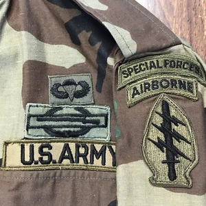 Vintage US Army Special Forces Airborne Rangers 9th Infantry M65 Field Jacket M - Picture 1 of 10