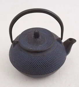 Cast Iron Asian Tea Pot Enamel Interior Blue (G4L) Japanese Hobnail Ceremony - Picture 1 of 9