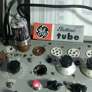 NEUF DANS SA BOITE TESTÉ G.E. TUBE DE PUISSANCE DE FAISCEAU 8032A / 6883B (12 VOLTS 6146B) - Photo 1/11