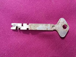 Vintage Old Antique Fraim Lancaster PA USA Lock Padlock Key - Picture 1 of 3