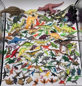 Lote de 147 Juguetes Prehistóricos Dinosaurios Vintage y Modernos Varias Marcas con Nombre - Imagen 1 de 24