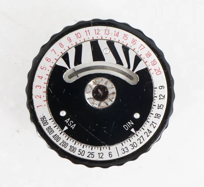 -[EX++] PERILLA DE BOBINADO HASSELBLAD 54011 CON MEDIDOR DE EXPOSICIÓN-PROBADA Y FUNCIONANDO Foto 1 de 4