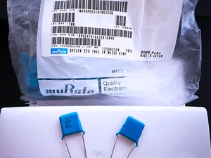 10PCS RPE230Z5U106Z050V MURATA 10uF 50V Z5U Radial Ceramic Capacitor Pitch 10mm - Picture 1 of 4