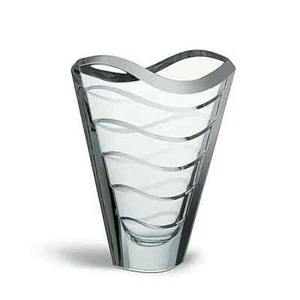 Vasi ""Wave"" trasparente/verde/blu cristallo Baccarat - 2102668 - Foto 1 di 11