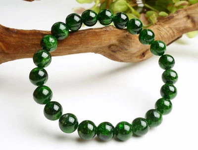 Natural Green Diopside Gemstone Translucent Round Beads Bracelet 6mm AAA - Image 1 of 4