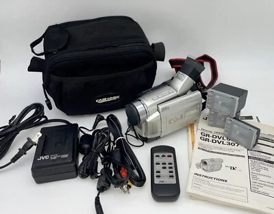 JVC GR-DVL307U MiniDV Camcorder w/ Case Battery Remote Accessories Parts/Repair - Image 1 of 4