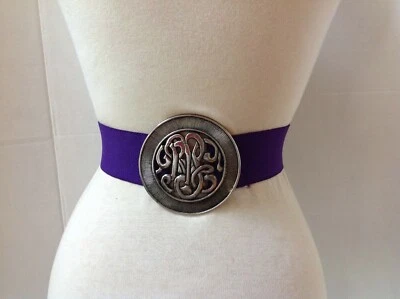 Cinturón hebilla elástica monograma plata berenjena púrpura vintage Foto 1 de 4