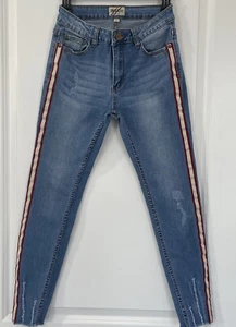 Denim Blvd Blue Jeans Sz 5 Mid Rise Cropped Skinny Ankle Stretch Denim - Picture 1 of 8