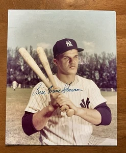 Vintage New York Yankees “Moose” Skowron Autographed 8x10 Action Photo Baseball - Picture 1 of 6