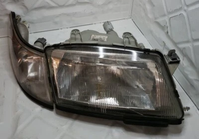 Lámpara de faro derecho pasajero Saab 9-3 1999-03 derecha con esquina 5141643 OEM S2G3 Foto 1 de 4