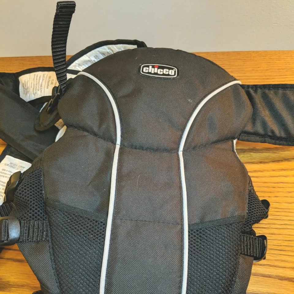 Portabebés Chicco acolchado negro Foto 1 de 4