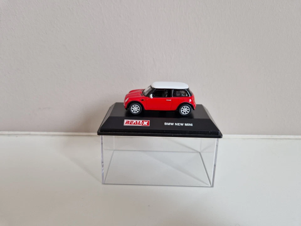 Real-X 1/72 BMW New Mini - Rosso - 2002 - Immagine 1 di 4