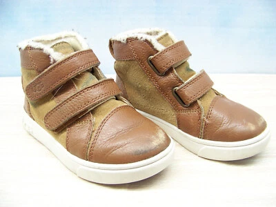 Ugg Boys Shoes / Boots - Brown - Size 9 - Image 1 of 4