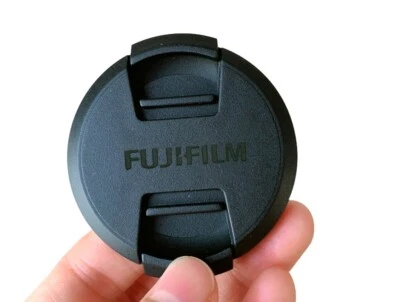 49mm Lenscap LC-49 Centre Pinch Front Lens Cap For FUJI Fujifilm Logo UK STOCK - Image 1 of 4