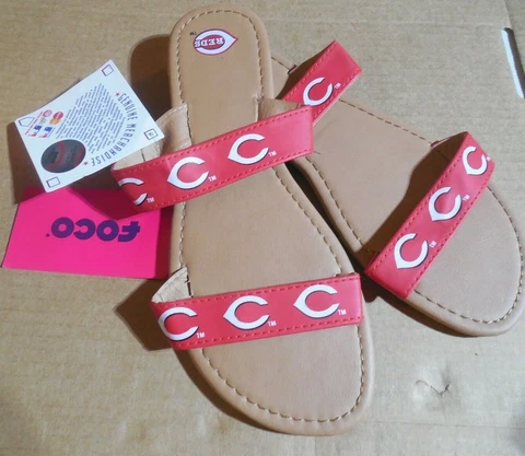 FOCO MLB Cincinnati Reds Women’s Medium Sandals Flip Flops NEW MLB Licensed Cover