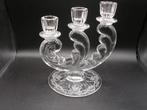 Fostoria ROMANCE 3-Licht Kerzenhalter Plume Center - Bild 1 von 6