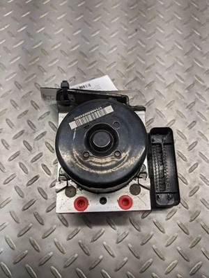 2010-2011 Acura TL 3.5L ABS Anti-Lock Brake Pump OEM - Image 1 of 4