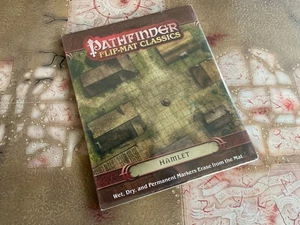 Pathfinder RPG HAMLET Flip-Mat Classics Paizo new sealed - Bild 1 von 2