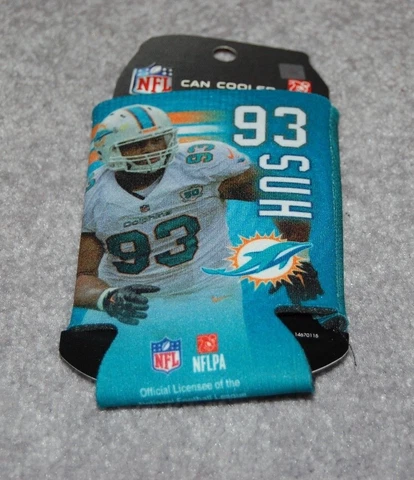 MIAMI DOLPHINS NDAMUKONG SUH #93 NFL FOOTBALL SPORTS PLAYER CAN COOLER HOLDER Cover