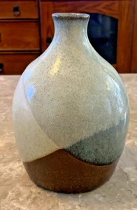 Vintage MCM Pottery Craft USA 6" Bud Vase Glazed Robert Maxwell - Picture 1 of 10