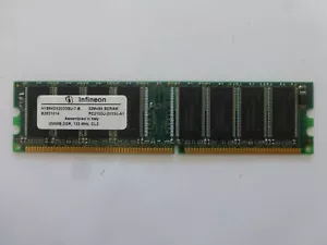 Infineon HYS64D32000GU-7-B 256MB 133MHZ 32Mx64 SDRAM DIMM PC133 DDR for Desktop - Picture 1 of 3