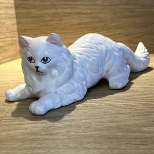 Vintage NORCREST White PERSIAN  Cat Figurine Pink Nose 9 1/4” JAPAN Wall Mount - Picture 1 of 7