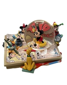 Rare Disney Mickey And Friends Comic Sheet Light Up Snow Globe Mickey March Tune - Picture 1 of 20