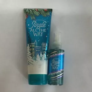 Bath and Body Works JINGLE ALL THE WAY crema corpo e nebbia fragranza NUOVO - Foto 1 di 7