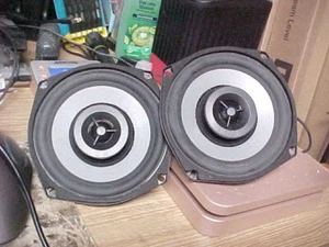 Harley Davidson OEM 5.25 coaxial Front Fairing Speakers #77029-06 - Bild 1 von 5