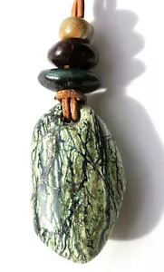 Pendentif en serpentine du Limousin - Foto 1 di 8