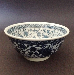 2 PCS. 6" Japanese Chinese Rice Soup Noodle Bowl Blue White Ajisai Made in Japan - Picture 1 of 5