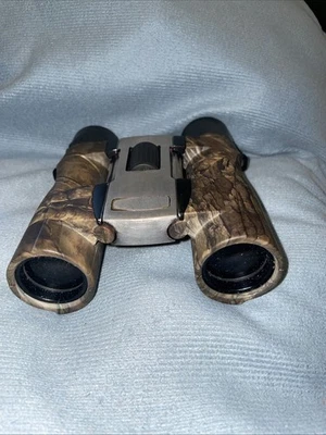 Nikon 8264 10x25mm Binoculars - Spra Green Camouflage - Image 1 of 4