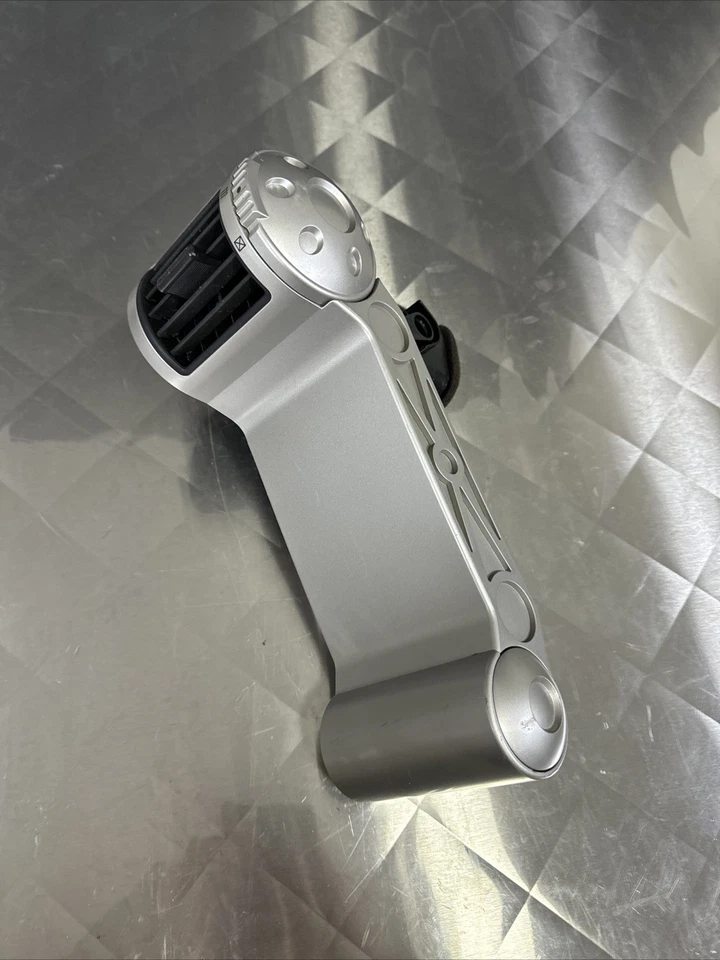 Toyota FJ Cruiser 2007-14 pasajeros tablero lateral ventilación plus moldura OEM 55660-35110 Foto 1 de 4