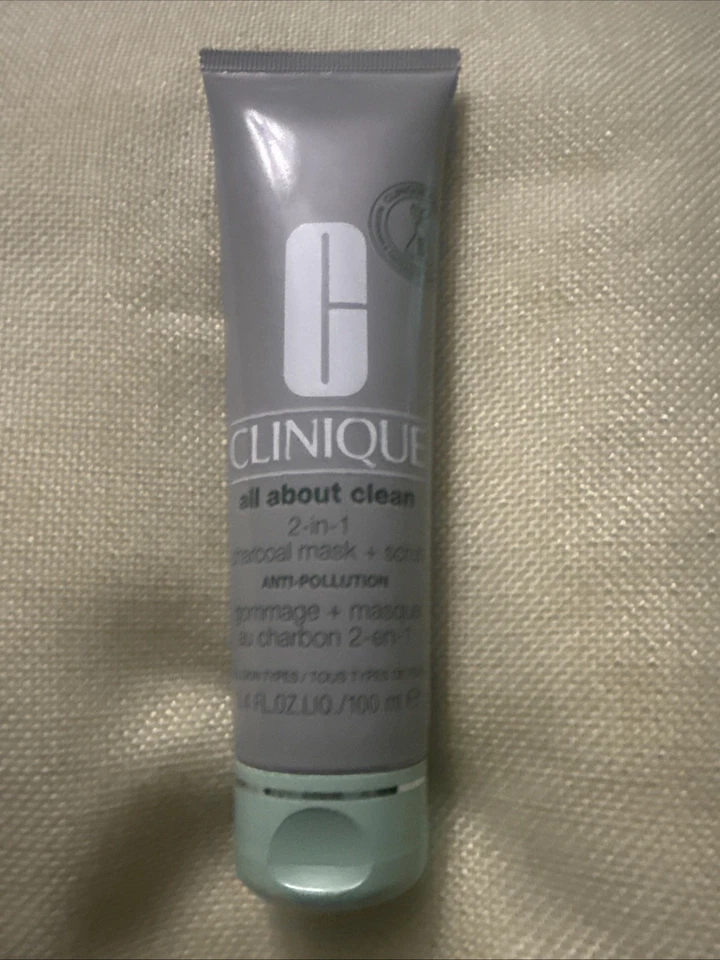 CLINIQUE All About Clean Máscara de Carbón 2 en 1 + Exfoliante 3.4 OZ NUEVO Foto 1 de 3