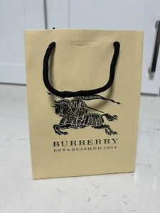 Nuova borsa regalo Burberry adatta per orologio, profumo, cravatta e altro - Foto 1 di 5