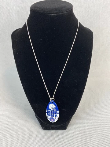 NFL Indianapolis Colts Vintage Teardrop Spinner Necklace Cover