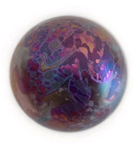Vintage Isle of Wight Handmade Iridescent Purple Art glass Paperweight - Picture 1 of 4