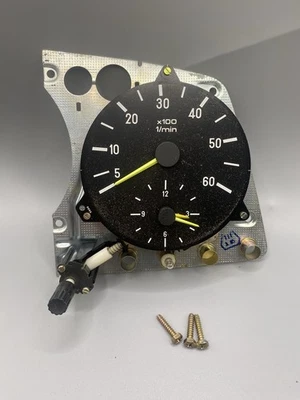 MERCEDES BENZ W123 300D RELOJ TACÓMETRO VDO OEM Alemania Calibre Foto 1 de 4
