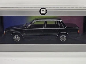 DIE-CAST - Volvo 760 Turbo 1985 - Triple9 1:18 1/18 1-18 - Bild 1 von 1