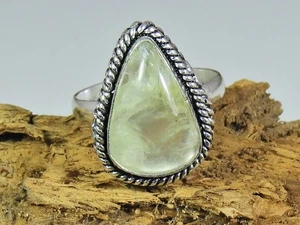 Natural Prehnite 925 Solid Sterling Silver Ring Size US-7.5 - Picture 1 of 10