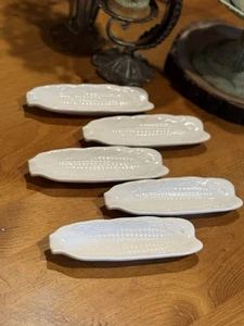 Set of 5 Vintage 70’s-80’s Taiwan White Ceramic Glossy Corn Cob Holders Dishes - Picture 1 of 8
