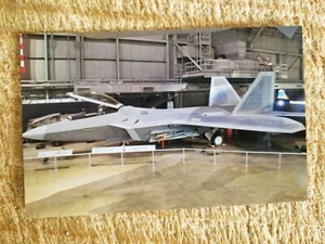 LOCKHEED-MARTIN F-22A RAPTOR.MILITARY STEALTH AIRCRAFT POSTKARTE*P57 - Bild 1 von 2
