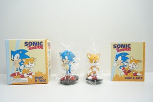 Running Press Sonic the Hedgehog: Sonic & Tails Figure