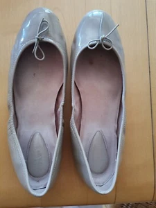 Ballerinas Gr. 40 der Marke Bloch besch/Lack - Bild 1 von 3
